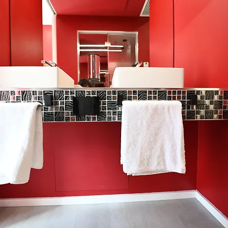 Chic House - Design E Parking A 200m Dai Sassi 4*