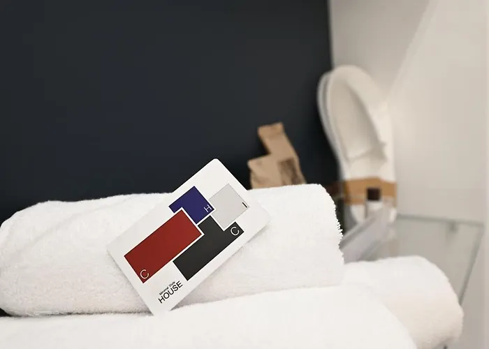 Chic House - Design E Parking A 200m Dai Sassi Affittacamere Matera